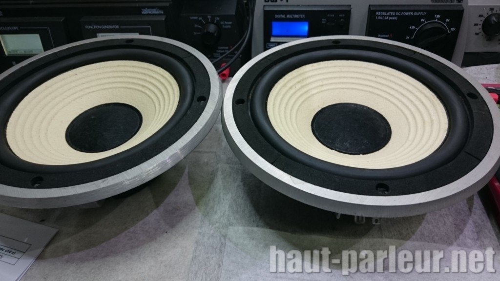 Réparation de haut-parleurs JBL