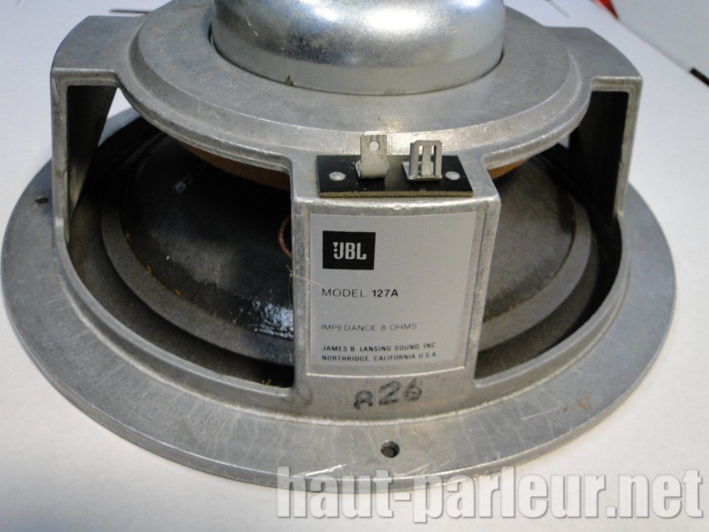 Réparation de haut-parleurs JBL 127A