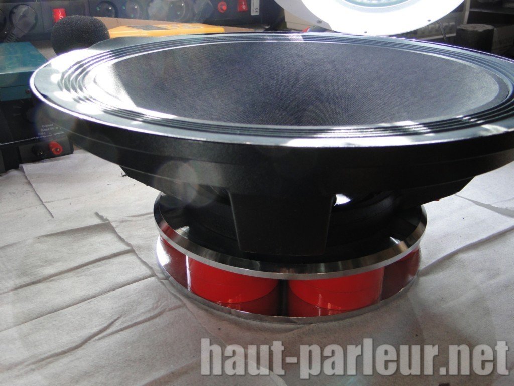 Remembranage haut-parleur FOCAL