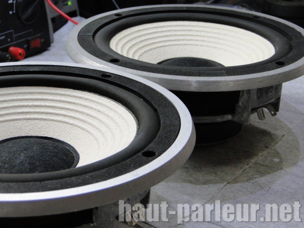 Réparation haut-parleurs JBL