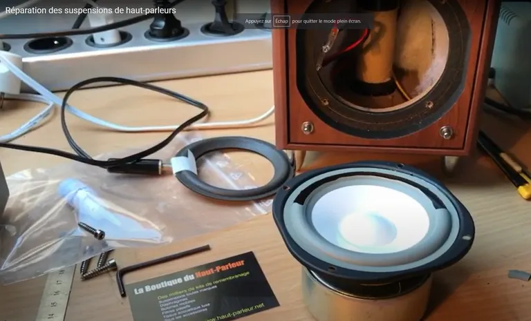 Video Comment changer une suspensionhaut-parleur sur enceinte ELTAX