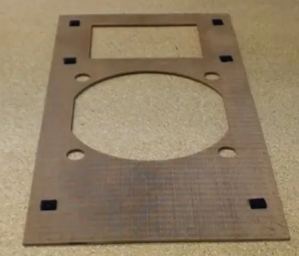 Changer le tissus acoustique d'un cadre d'enceinte :  Préparation du cadre