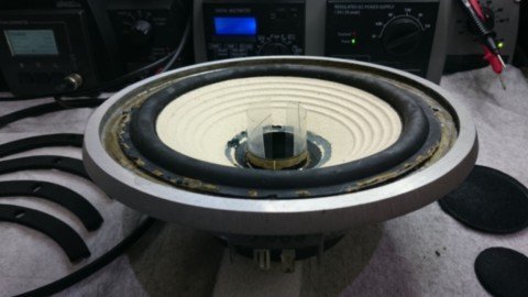 Réparation de haut-parleurs JBL