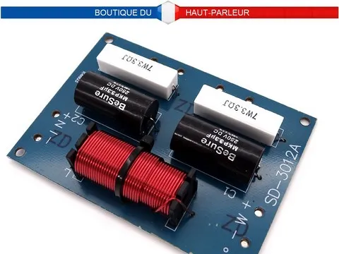 filtre haut-parleur 2 voies 50 à 300 watts 6-8 okms 2300 Hz 0