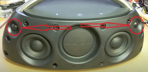 les 2 tweeters de l'enceinte HARMAN KARDON Go + Play